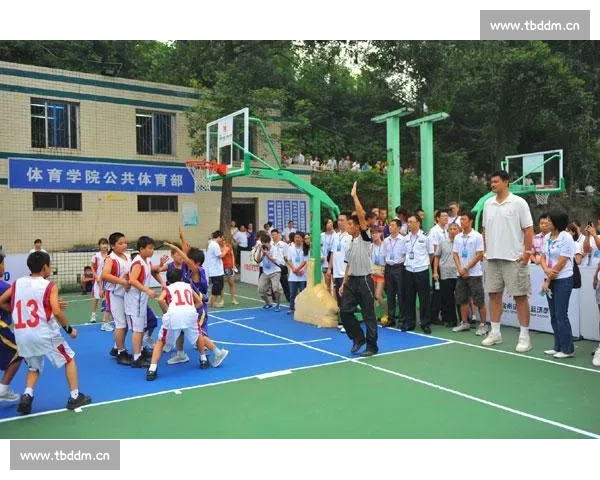 新手观赛必知篮球比赛规则技巧与观赛注意事项指南 - 副本 (2) - 副本